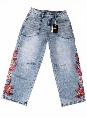 NWT Flamingals Embroidered Floral Jeans S Large High Rise Wide Leg Stmnt Denim